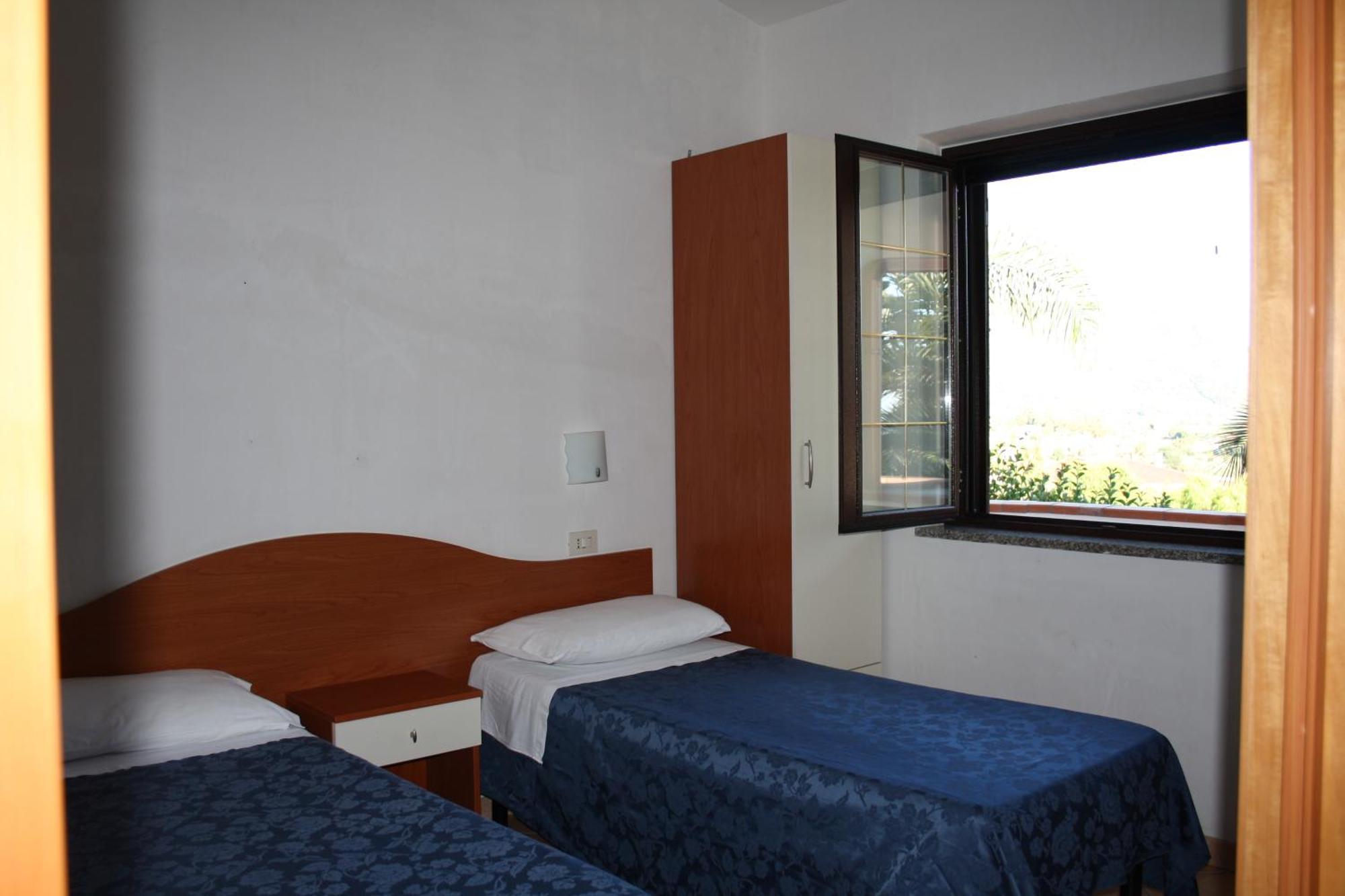 קאפו ואטיצ'אנו Residence Hotel La Taverna חדר תמונה