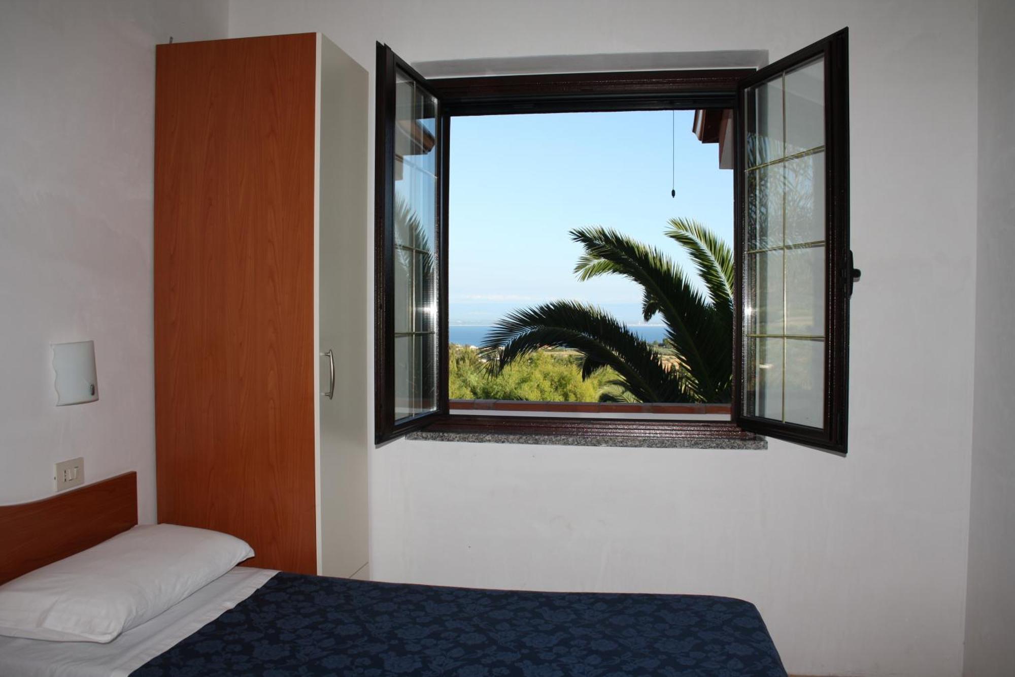 קאפו ואטיצ'אנו Residence Hotel La Taverna חדר תמונה