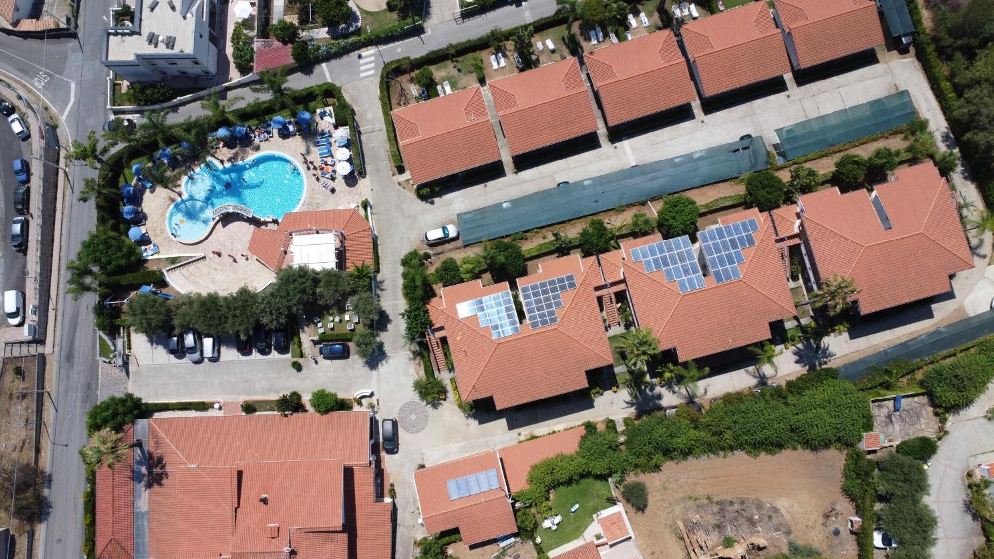 קאפו ואטיצ'אנו Residence Hotel La Taverna מראה חיצוני תמונה