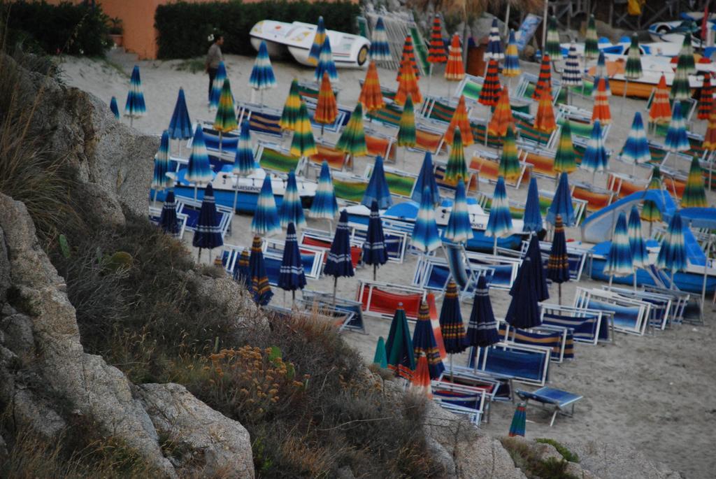 קאפו ואטיצ'אנו Residence Hotel La Taverna מראה חיצוני תמונה